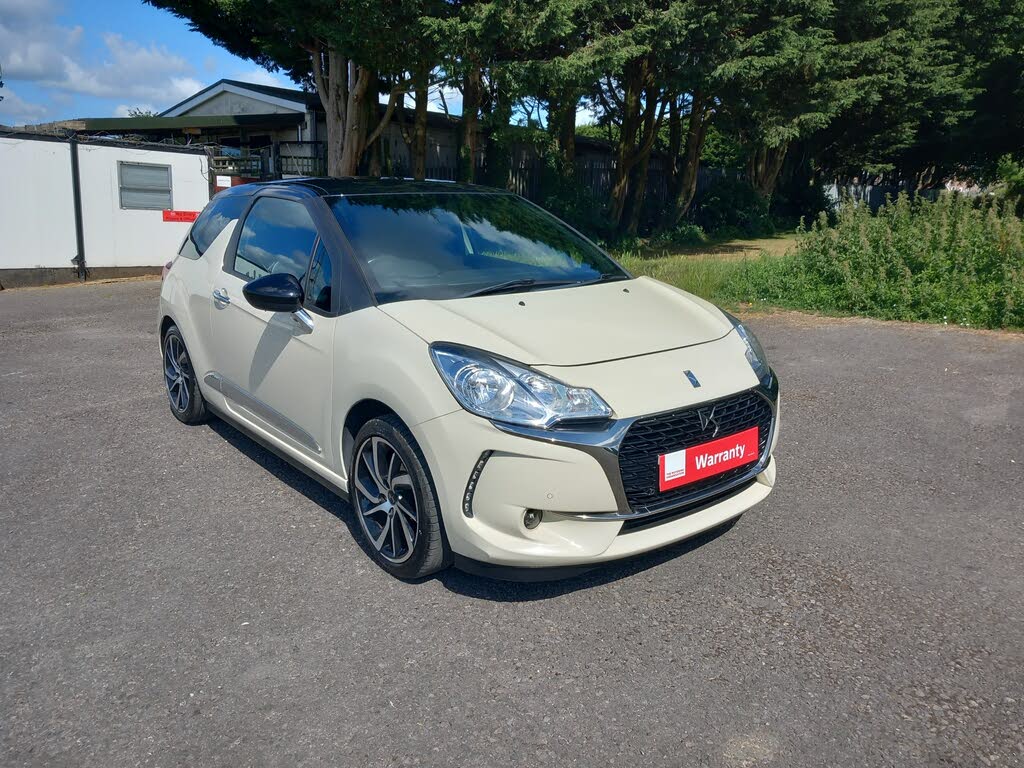 2018 DS DS 3 1.2 PureTech Connected Chic Pathenon Cream (82ps)