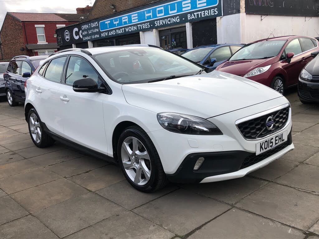 2015 Volvo V40 2.0TD D4 Cross Country Lux Geartronic