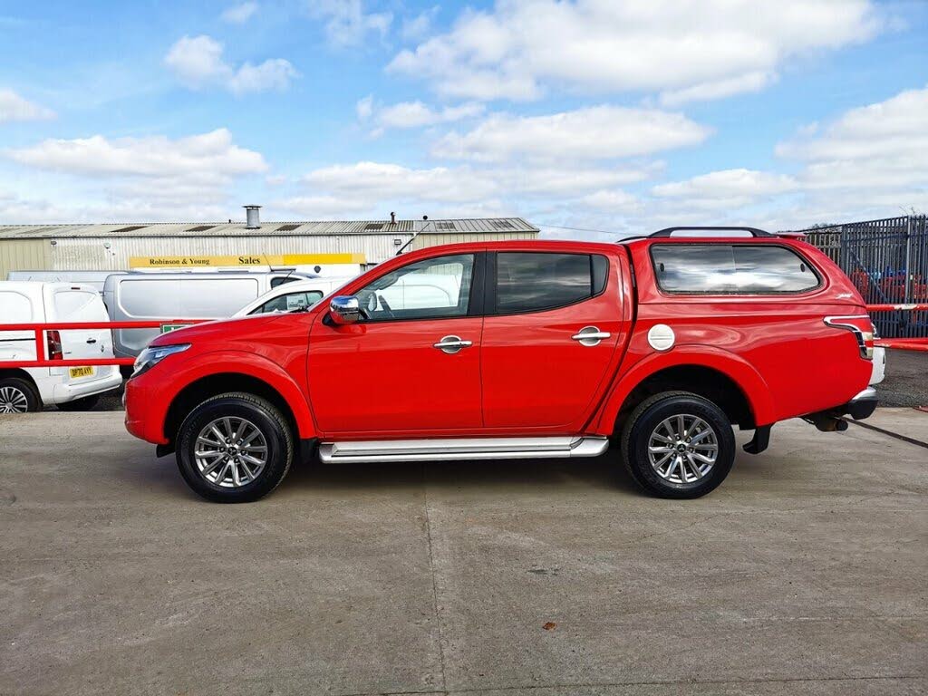 2020 Mitsubishi L200 2.4DI-D Barbarian (EU6)