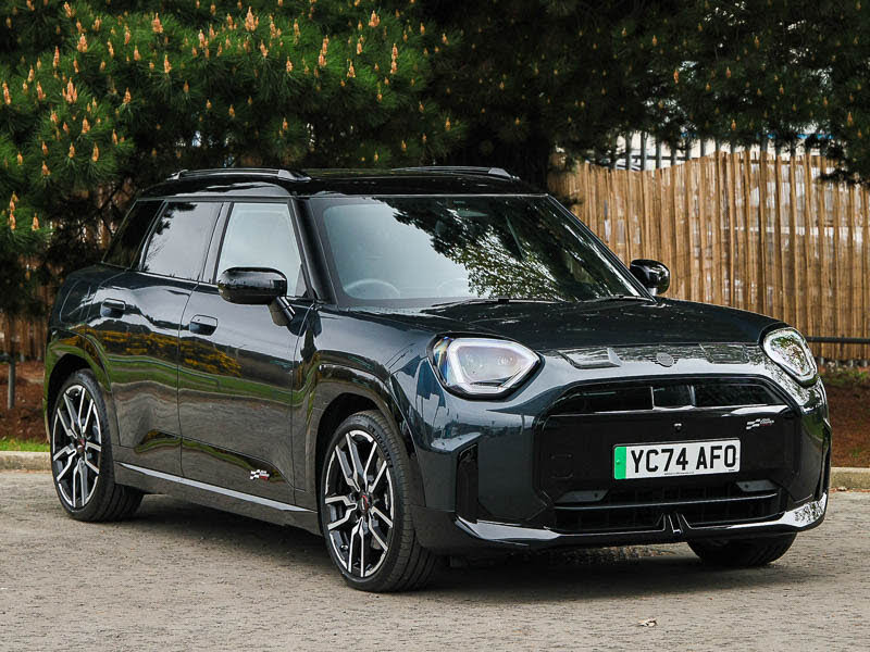 2024 MINI Mini Aceman E Cooper SE Sport (Level 2)