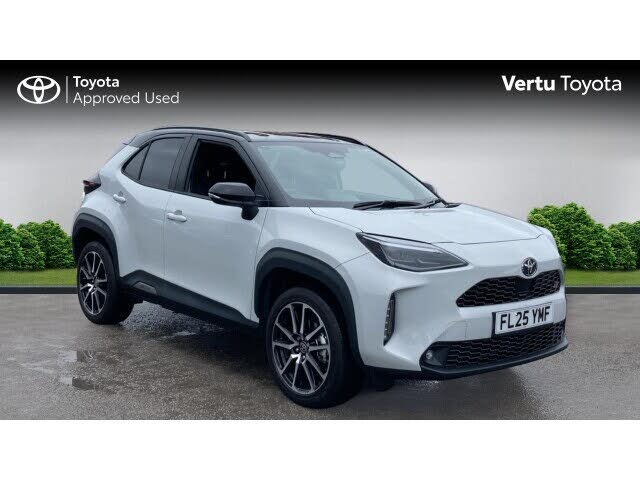 2025 Toyota Yaris Cross 1.5 VVT-i GR SPORT (128bhp) (Advanced Safety Pack)(Pan Roof)