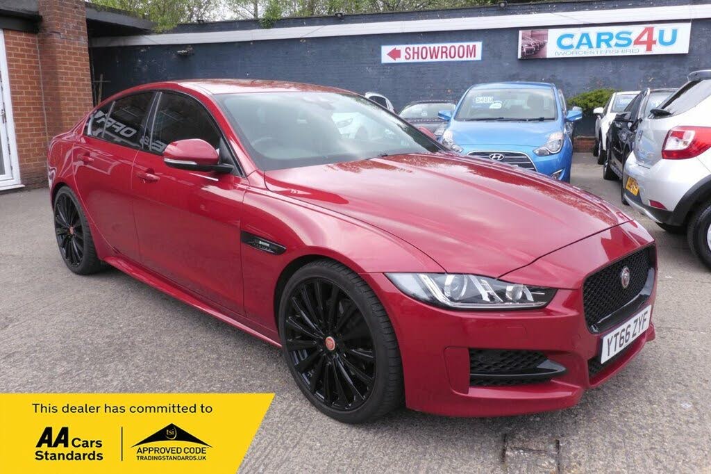 2016 Jaguar XE 2.0d R-Sport (180ps) Auto