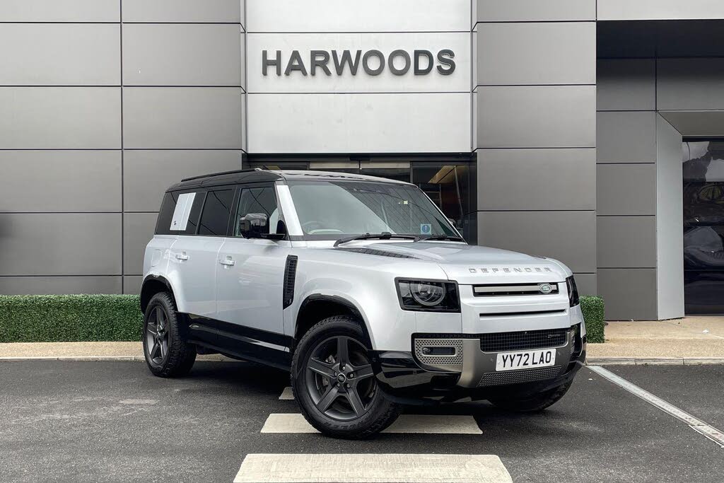 2022 Land Rover 110 Defender 3.0 D250 X-Dynamic SE