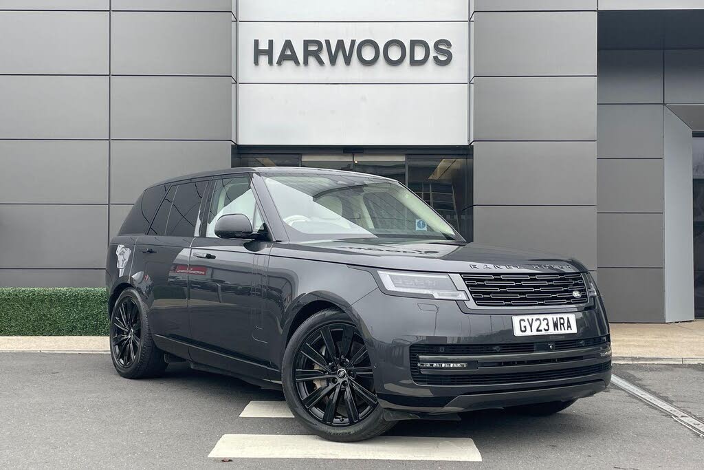 2023 Land Rover Range Rover 3.0 P440e SE