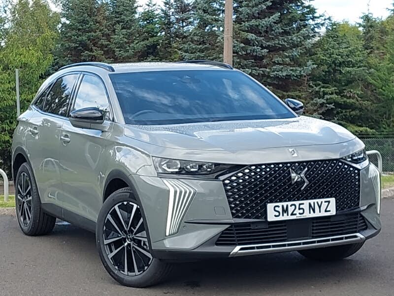 2025 DS DS 7 1.5 BlueHDi Pallas