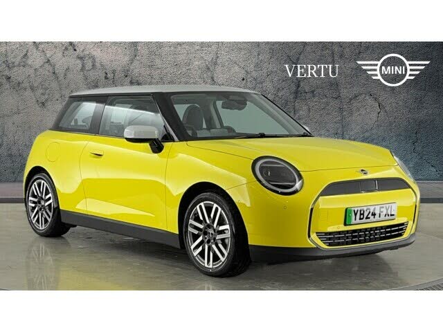 2024 MINI Cooper E Cooper E Classic