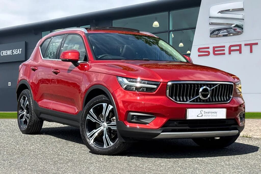 2021 Volvo XC40 2.0 B4 Inscription Pro (194bhp) Auto