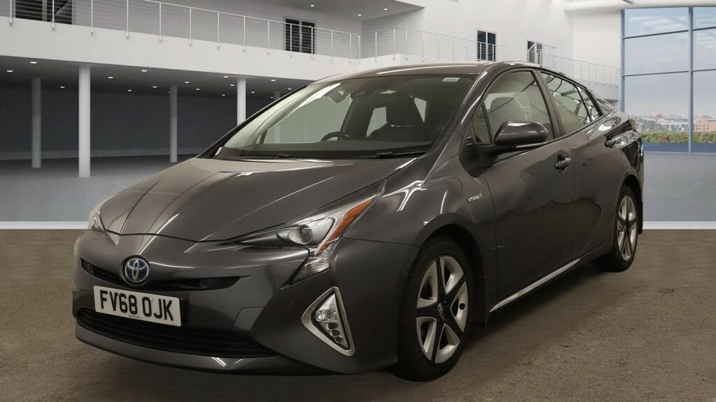2019 Toyota Prius 1.8 VVT-i Excel (s/s) CVT