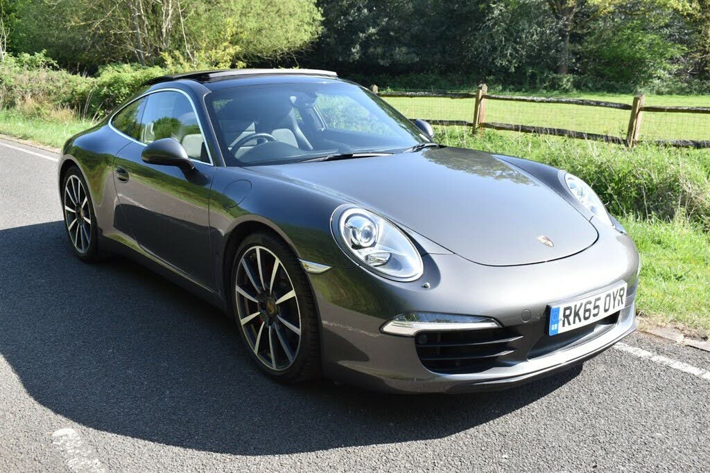 2015 Porsche 911 3.8 Carrera S Coupe PDK