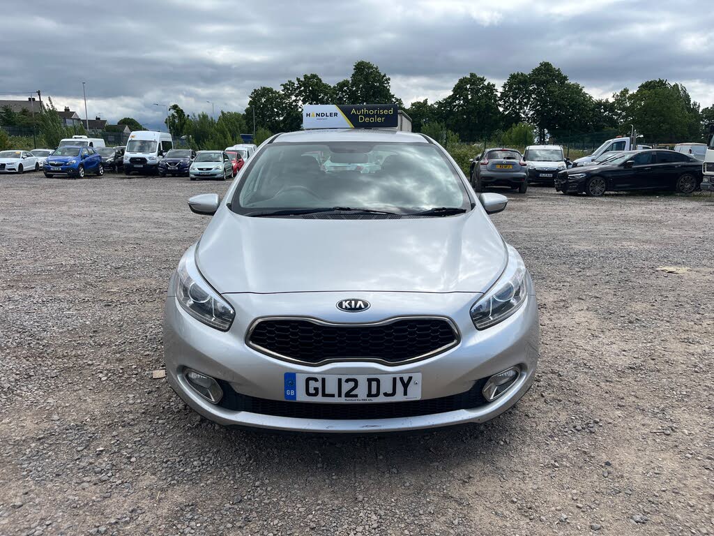 2012 Kia ceed 1.6 2 (133bhp) ISG Hatchback
