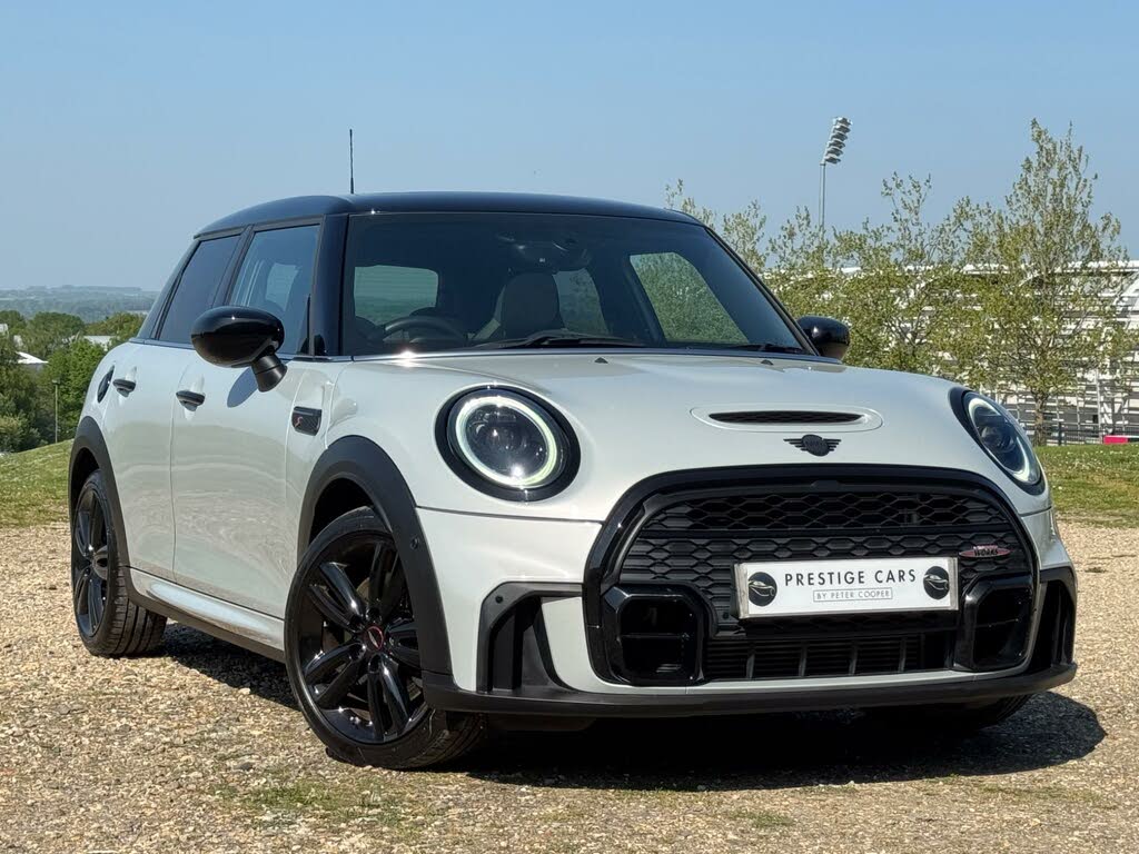 2022 MINI Cooper 2.0 Cooper S Sport Hatchback 5d Auto