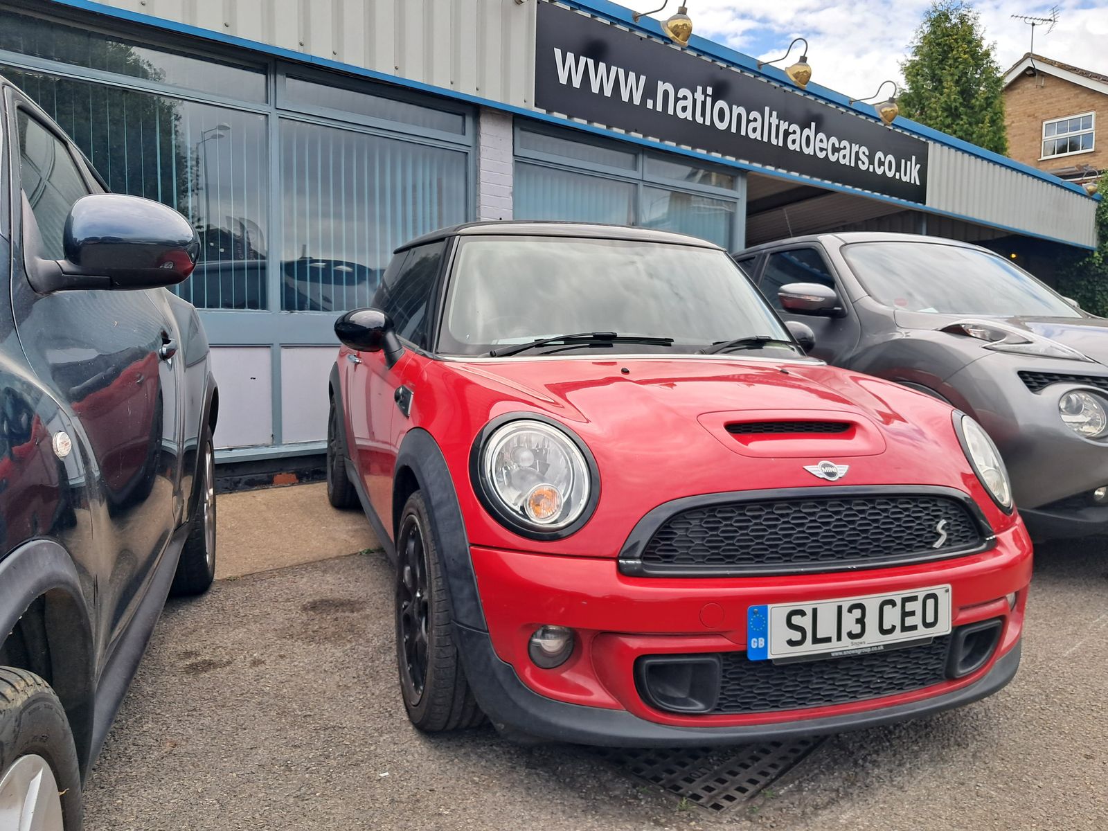 2013 MINI Cooper 1.6 Cooper S (184bhp) (Sport Chili) Hatchback 3d