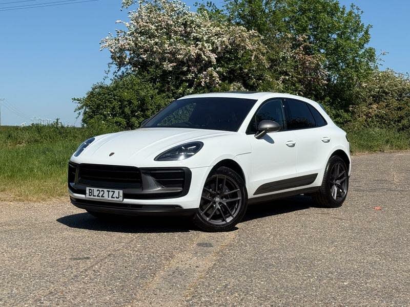 2022 Porsche Macan 2.0