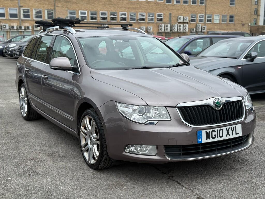 2010 Skoda Superb 2.0TD Elegance (172ps) Estate DSG