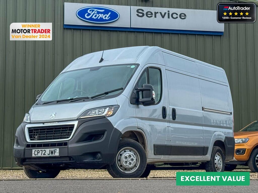 2023 Peugeot Boxer 2.2 BlueHDi Professional Premium+ 335 L2H2