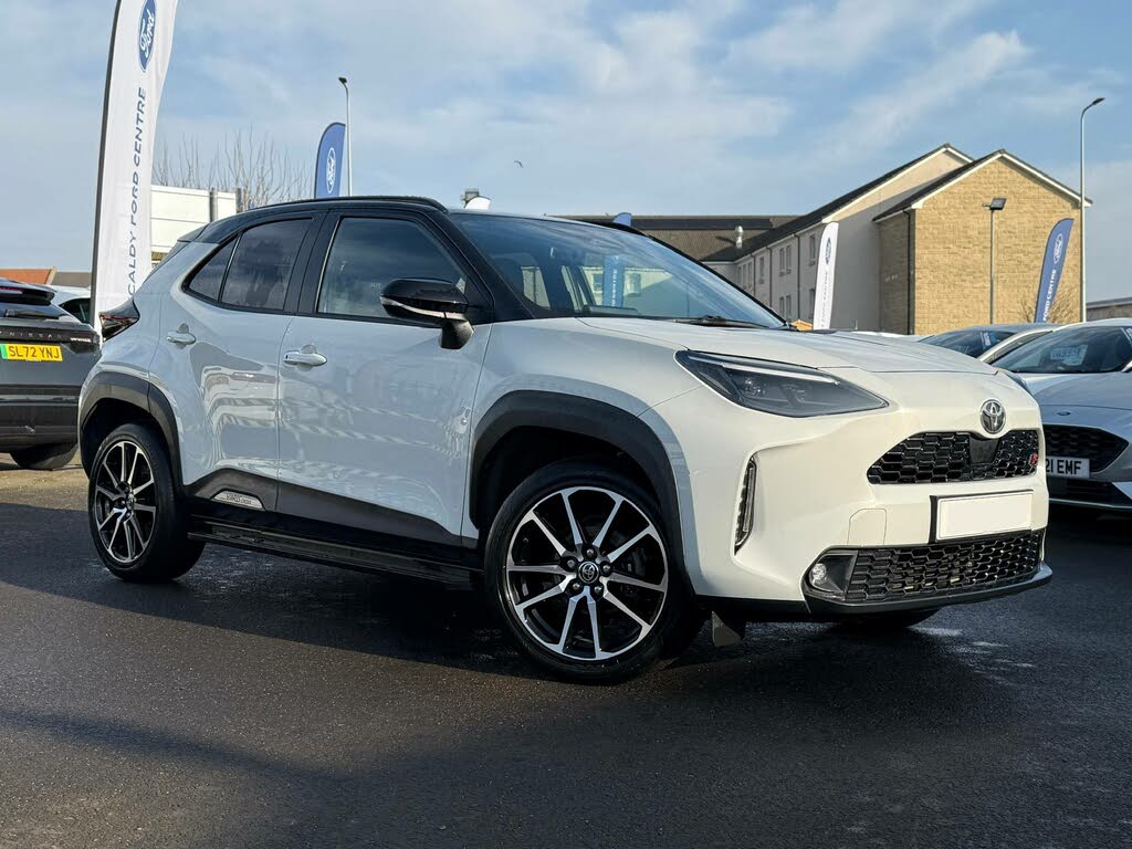 2024 Toyota Yaris Cross 1.5 VVT-i GR SPORT (128bhp) (Advanced Safety Pack)(Pan Roof)
