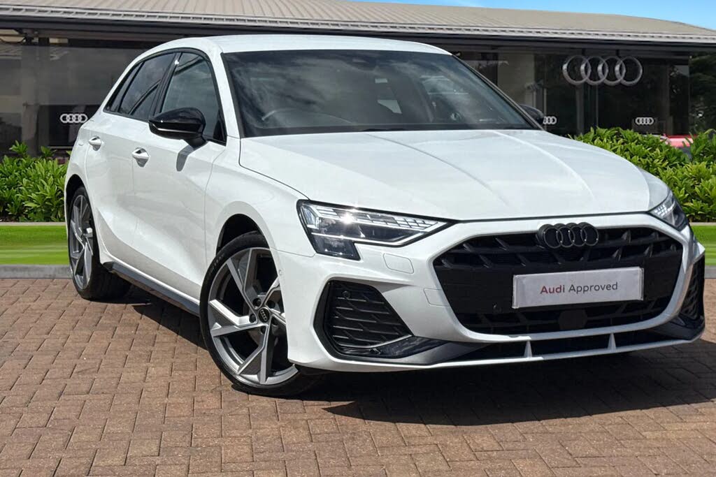2024 Audi A3 1.5 35 TFSI Black Edition Sportback 5d