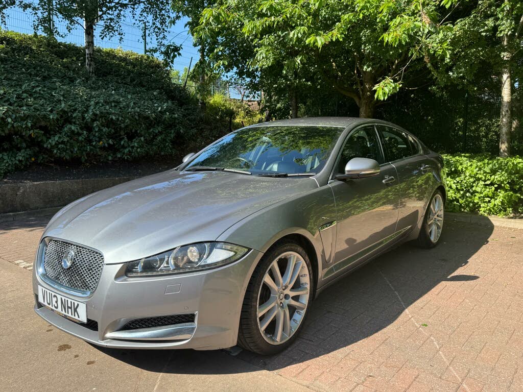 2013 Jaguar XF 3.0TD Premium Luxury (s/s) Saloon 4d Auto