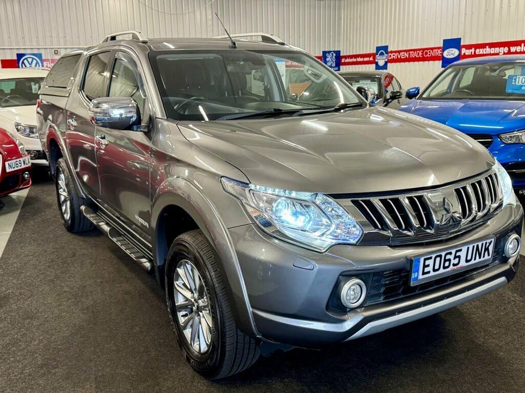 2015 Mitsubishi L200 2.4DI-D Warrior