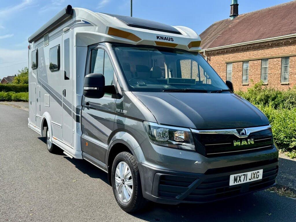 2021 M.A.N. TGE 2.0 BiTD 3180 Standard Normal Roof XLION XC