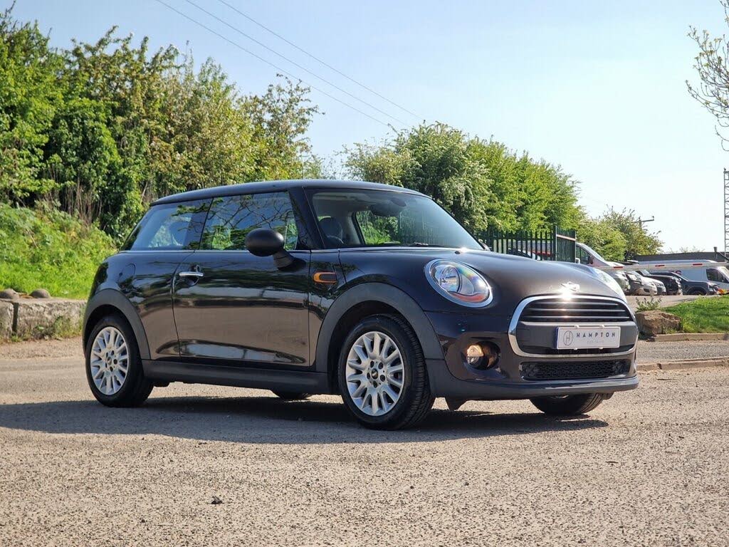 2015 MINI Cooper 1.2 One (Media XL)(s/s) 3d