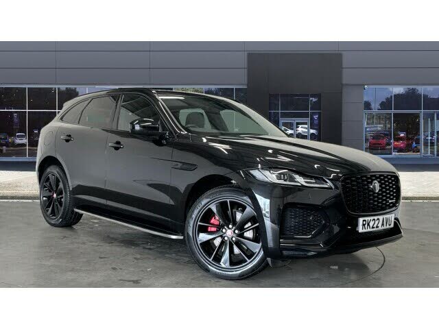 2022 Jaguar F-PACE 2.0 P250 R-Dynamic Black