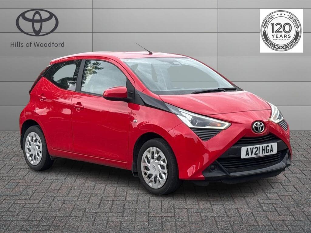 2021 Toyota AYGO 1.0 VVT-i x-play (TSS) x-shift