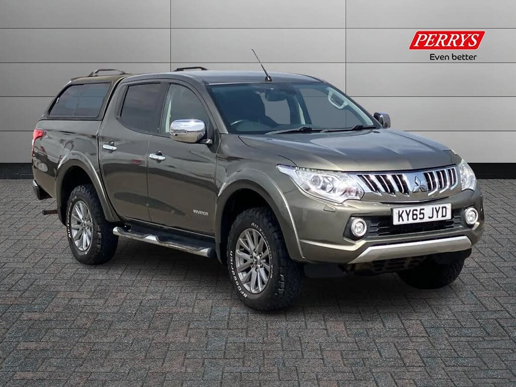 2015 Mitsubishi L200 2.4DI-D Warrior auto