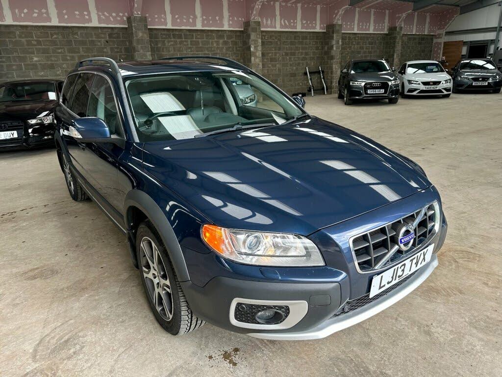 2013 Volvo XC70 2.4TD D5 SE Lux (215bhp) (s/s) Geartronic