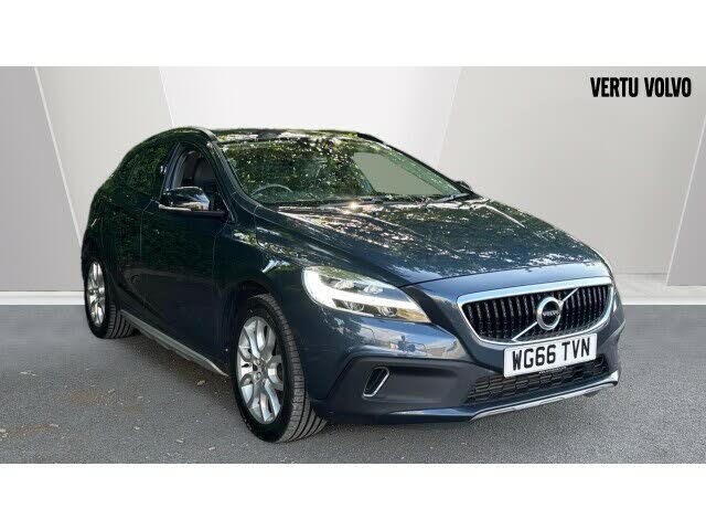 2016 Volvo V40 2.0 T3 Cross Country Pro
