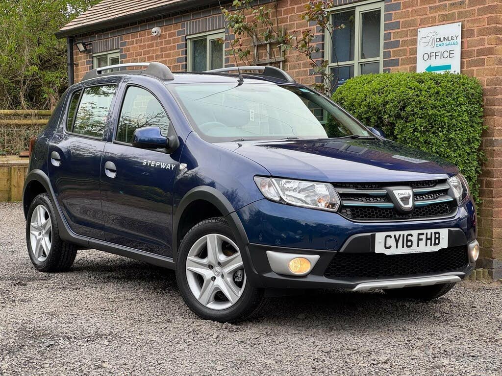 2016 Dacia Sandero Stepway 0.9 TCe Laureate