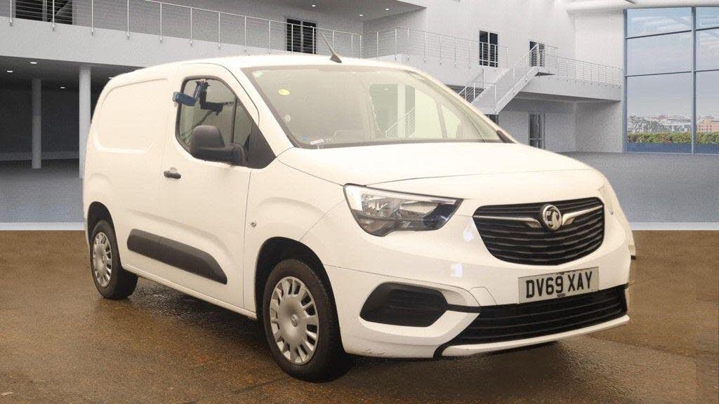 2019 Vauxhall Combo 1.5CDTi Sportive 2300 16v (100ps)(EU6dT) L1H1 Panel