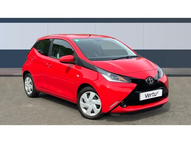 2018 Toyota AYGO 1.0 VVT-i x-play (71bhp) 5d x-shift