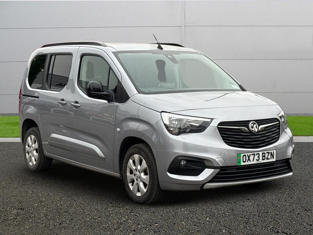 2024 Vauxhall Combo Life E Ultimate