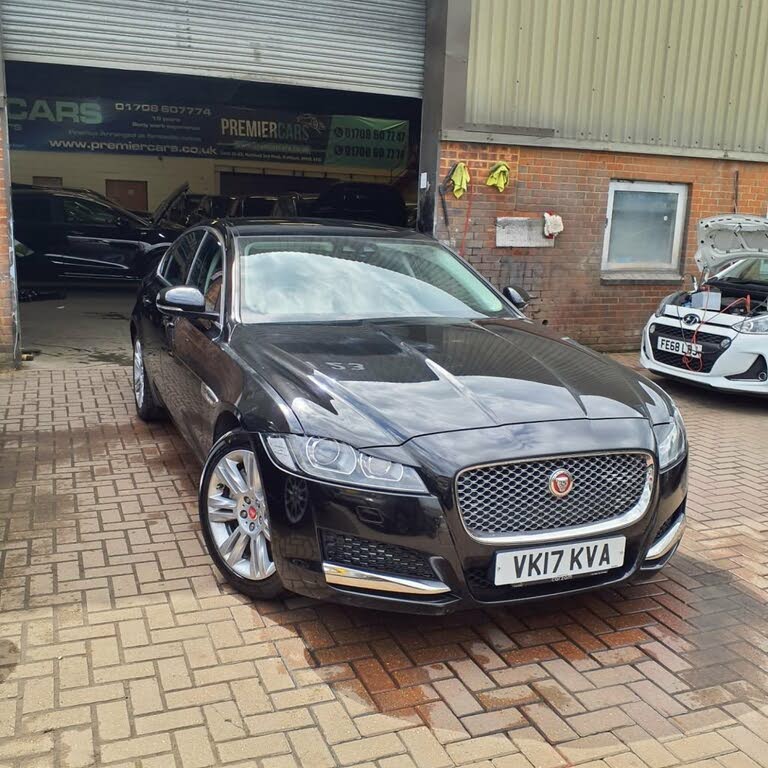 2017 Jaguar XF 2.0TD Portfolio (180ps) Saloon 4d 1999cc Auto