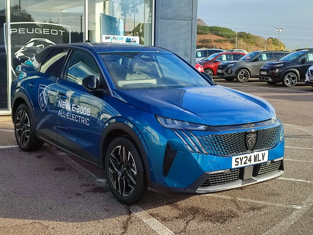 2024 Peugeot 3008 SUV 1.2 PureTech Allure (136ps) HYBRID e-DSC6
