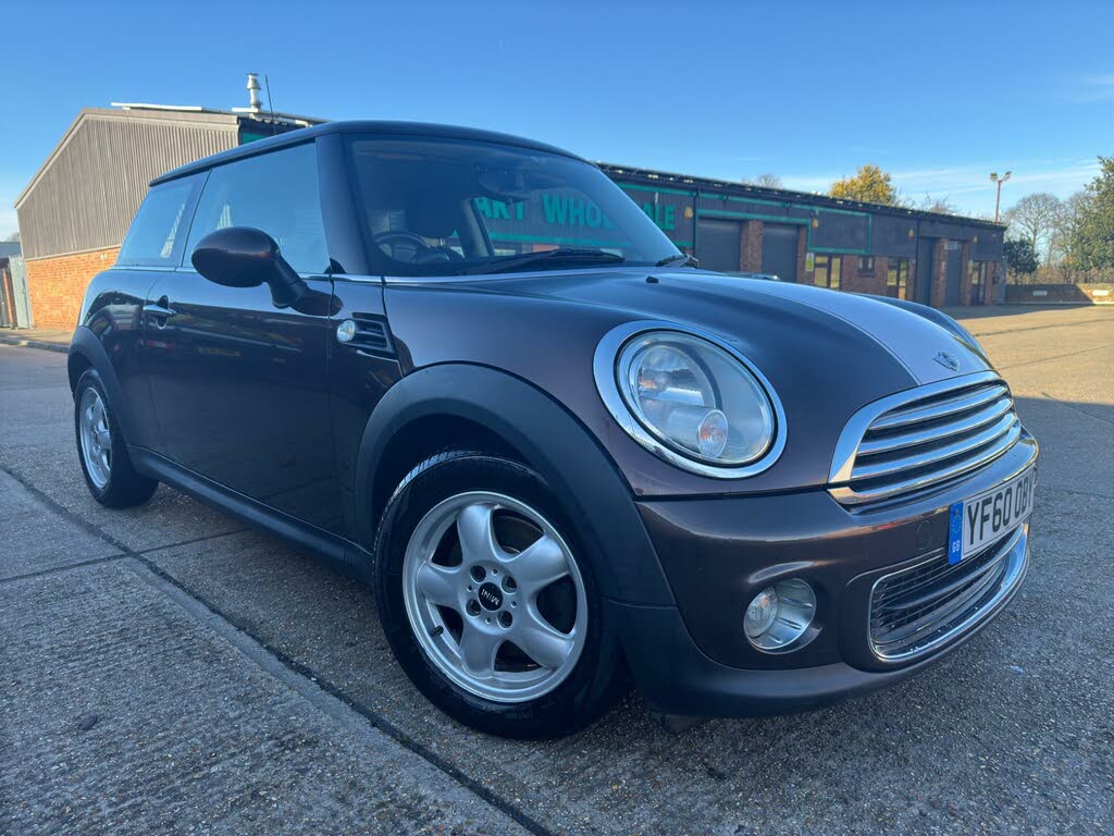 2010 MINI Cooper 1.6 One (98bhp) Hatchback 3d