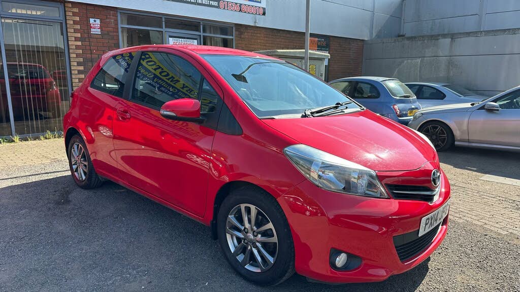 2014 Toyota Yaris 1.0 Icon+ 3d