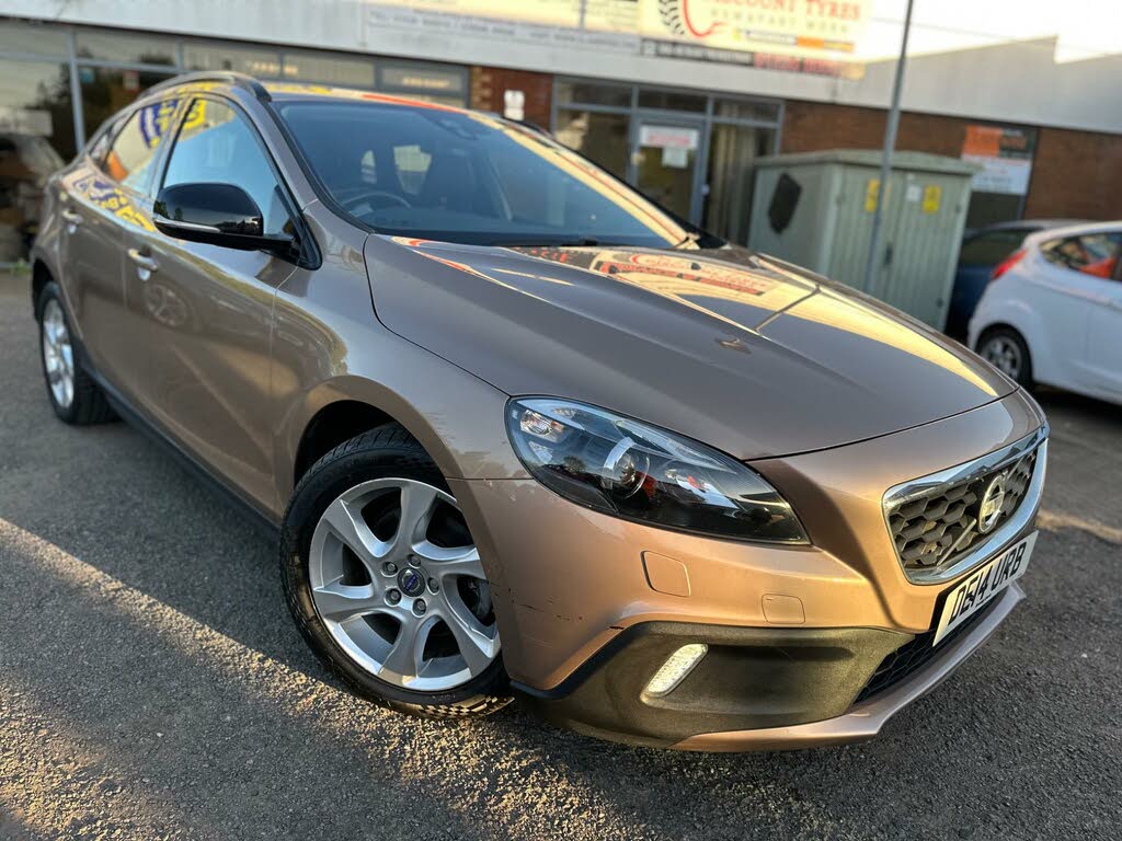 2014 Volvo V40 1.6TD D2 Cross Country Lux Powershift
