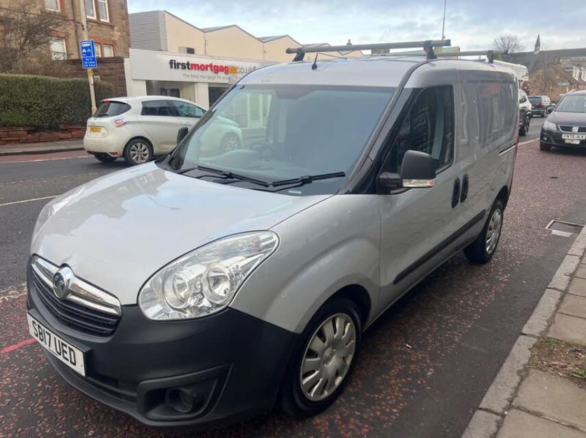 2017 Vauxhall Combo 1.3CDTi 2300 (95PS)(EU6) L1H1 5 Seats Crew