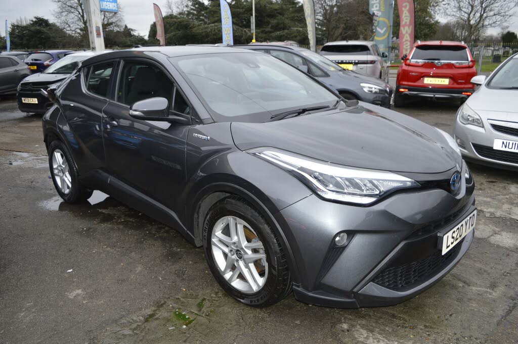 2020 Toyota C-HR 1.8 VVT-i Icon (Parking Pack)