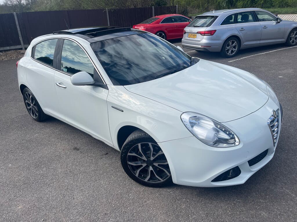 2012 Alfa Romeo Giulietta 2.0TD Lusso 170 bhp TCT