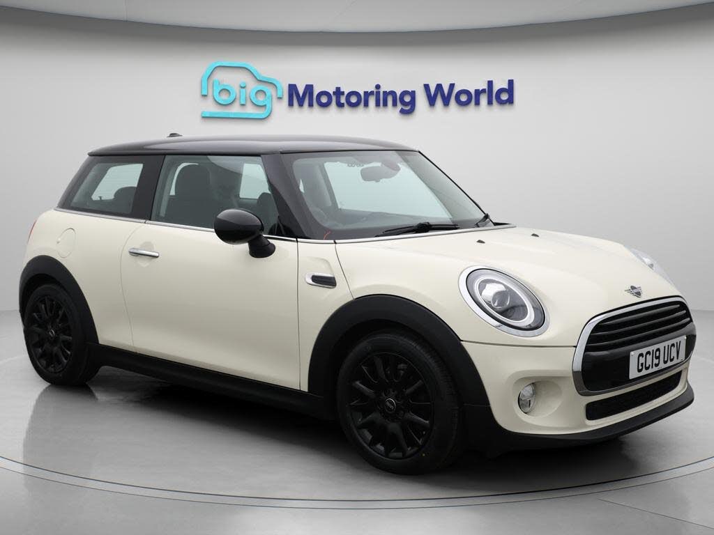 2019 MINI Cooper 1.5 Cooper Classic Hatchback 3d Auto