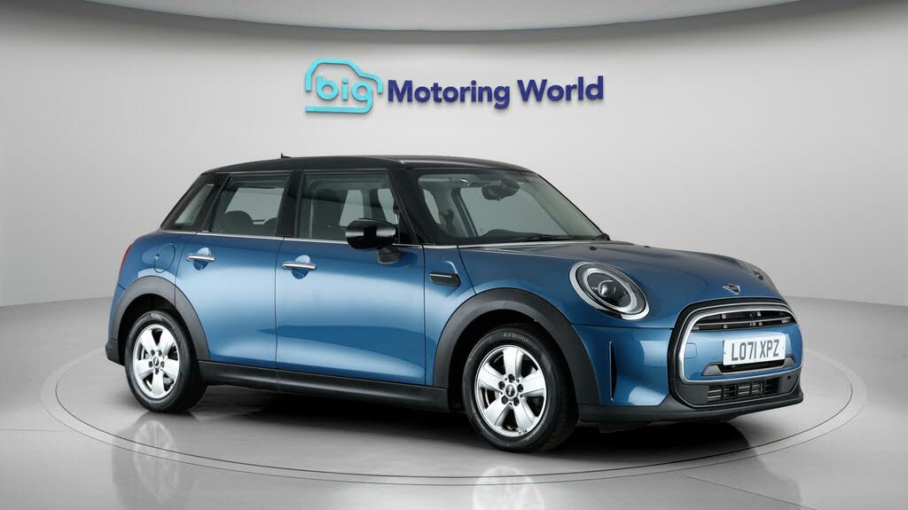 2022 MINI Cooper 1.5 Cooper Classic Hatchback 5d Auto