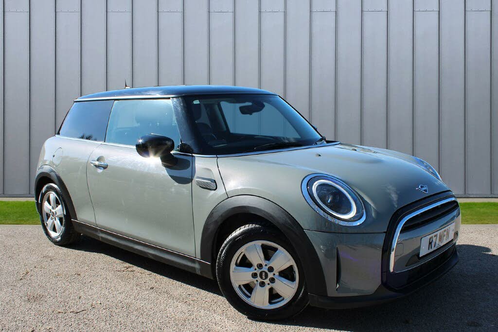 2021 MINI Cooper 1.5 Cooper Classic Hatchback 3d Auto