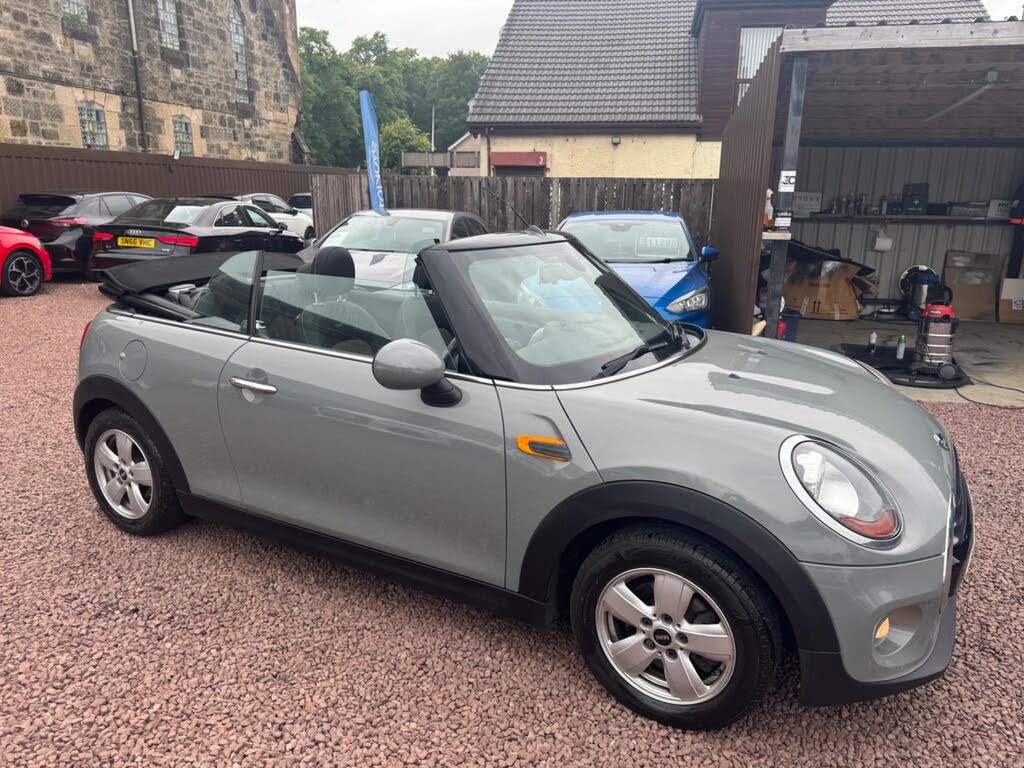 2017 MINI Cooper 1.5 Cooper (s/s) Convertible 2d
