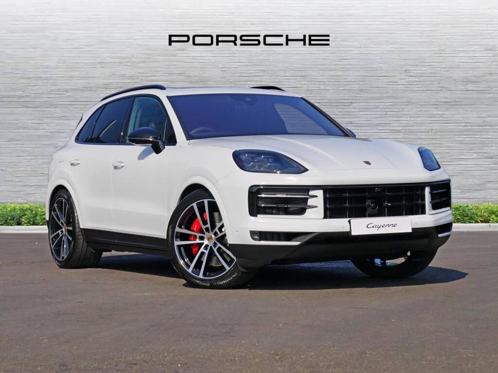 2025 Porsche Cayenne 4.0 V8 Station Wagon