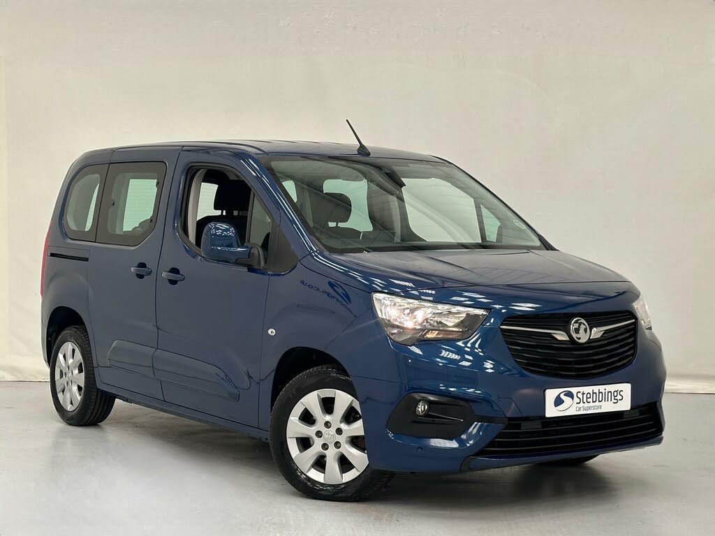 2020 Vauxhall Combo Life 1.2i Energy (110ps)