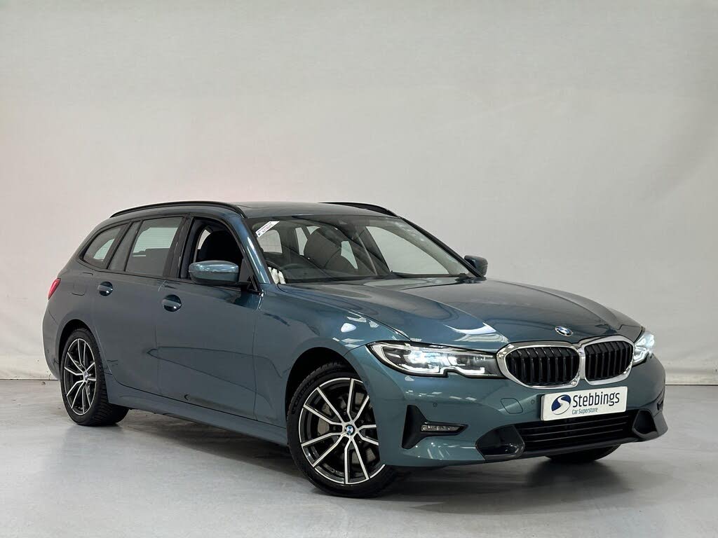2021 BMW 3 Series 2.0 330e xDrive Sport Pro Touring 5d