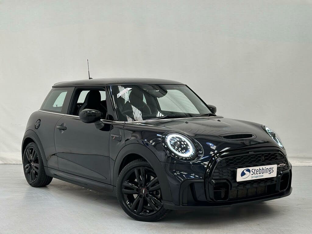 2022 MINI Cooper 2.0 Cooper S Sport (Premium) Hatchback 3d Auto
